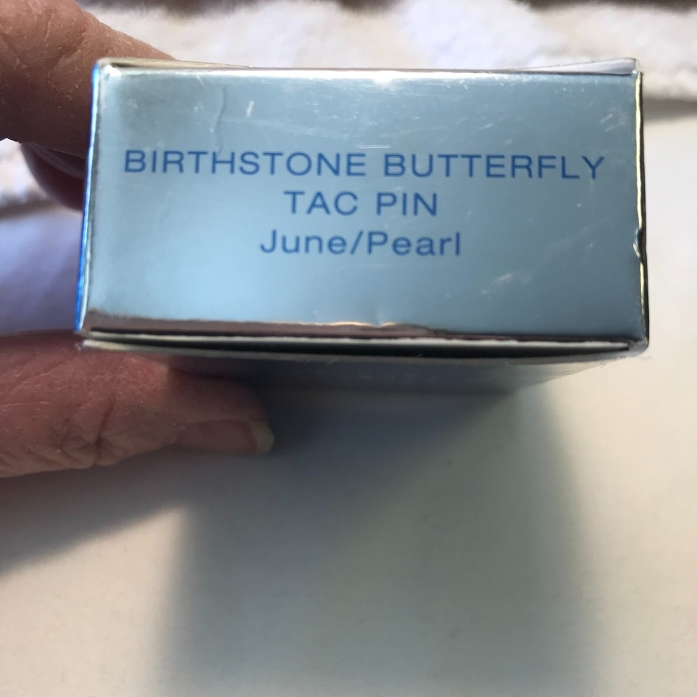 Vintage Avon 2004 Butterfly Pin Birthstone June Rhinestone - Picture 5 of 10